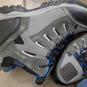 NEW KHOMBU WATERPROOF HIKING BOOTS MENS 9.5